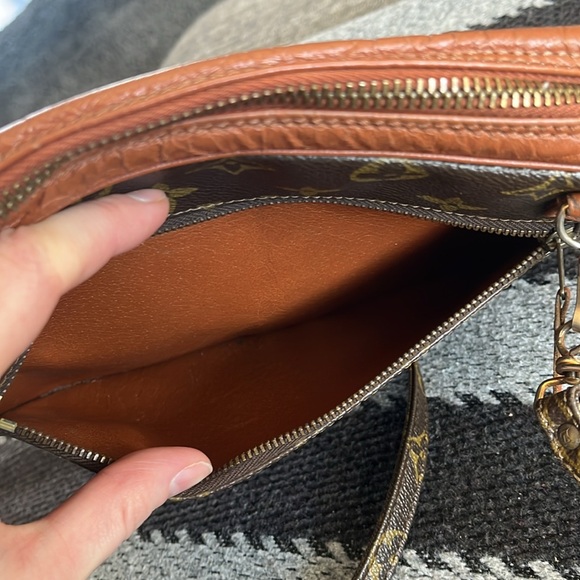 Vintage Louis Vuitton camera bag monogram - Picture 6 of 16